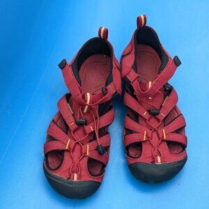 Keens Women's Sandal Hiking Water Shoes Bungee US Size 6